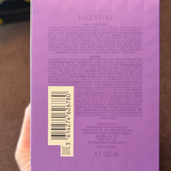 Valentino Donna Purple Melancholia Eau de Parfum - Picture 3 of 5